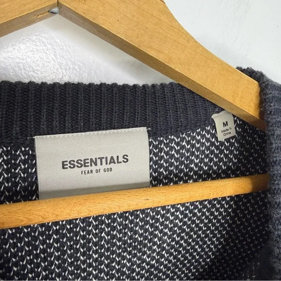 ESSENTIALS Fear Of God Black Knit Crew Neck Sweater